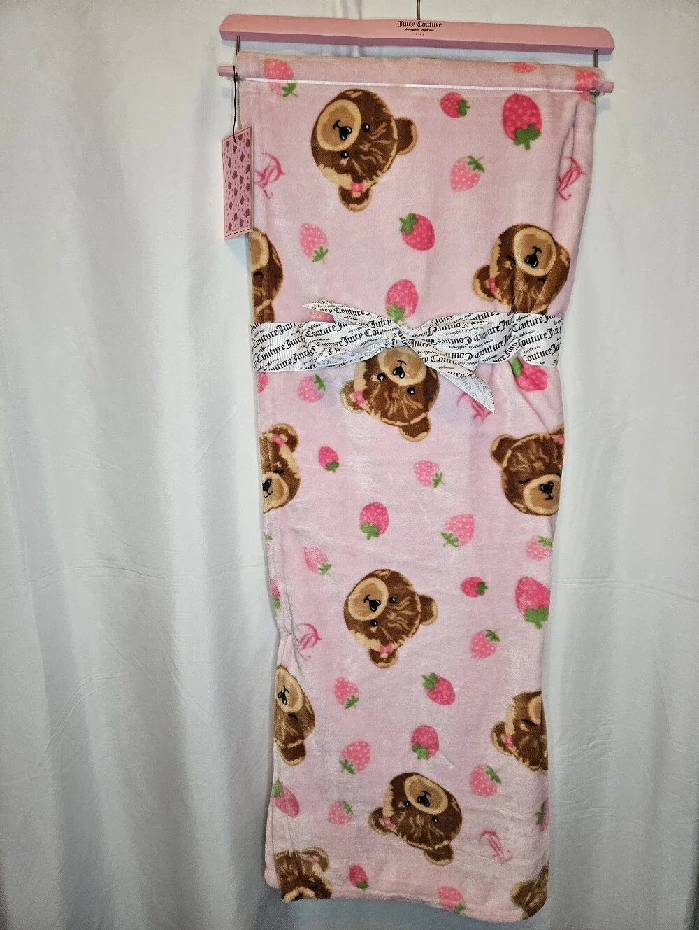 Juicy Couture Kids Pink Teddy Bear & Strawberry Plush Throw Blanket NWT